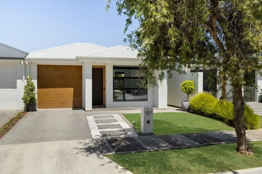 Modern & Contemporary!