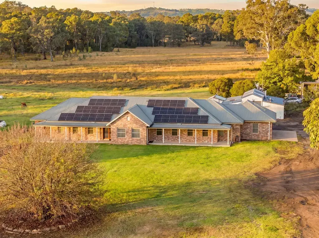 Cawdor 4 Bedroom A Rare Lifestyle Opportunity in Prestigious Cawdor