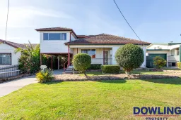 6 LANDOR ST, Beresfield