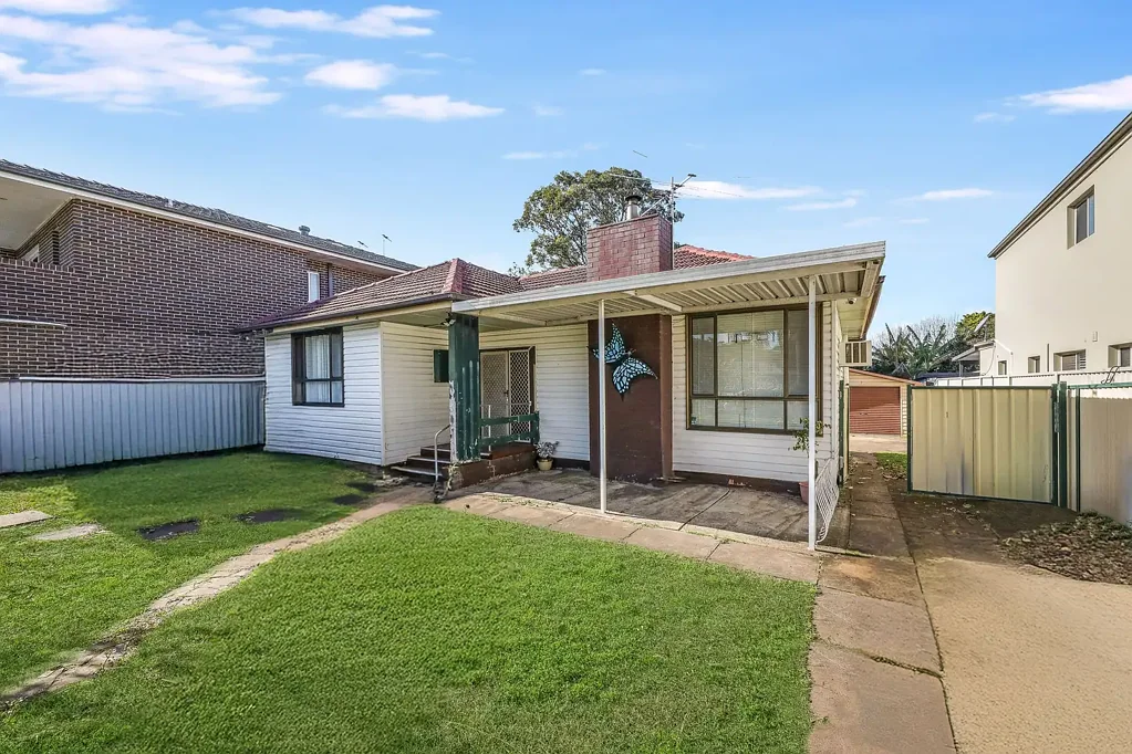 13 Bamfield Avenue, Yagoona, NSW 2199
