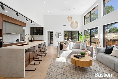 1/53 Springvale Drive, Weetangera, ACT 2614, 4 phòng ngủ, 3 phòng tắm, Townhouse