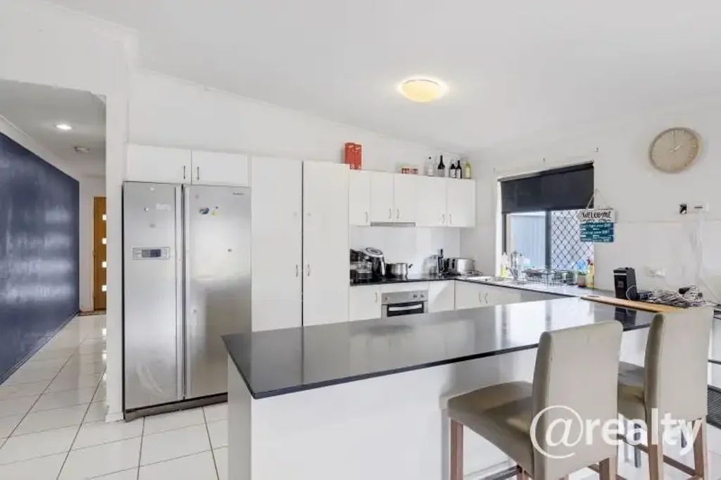 Springfield Lakes 4ਬੈੱਡਰੂਮ Put your stamp on this family haven in Springfield Lakes!