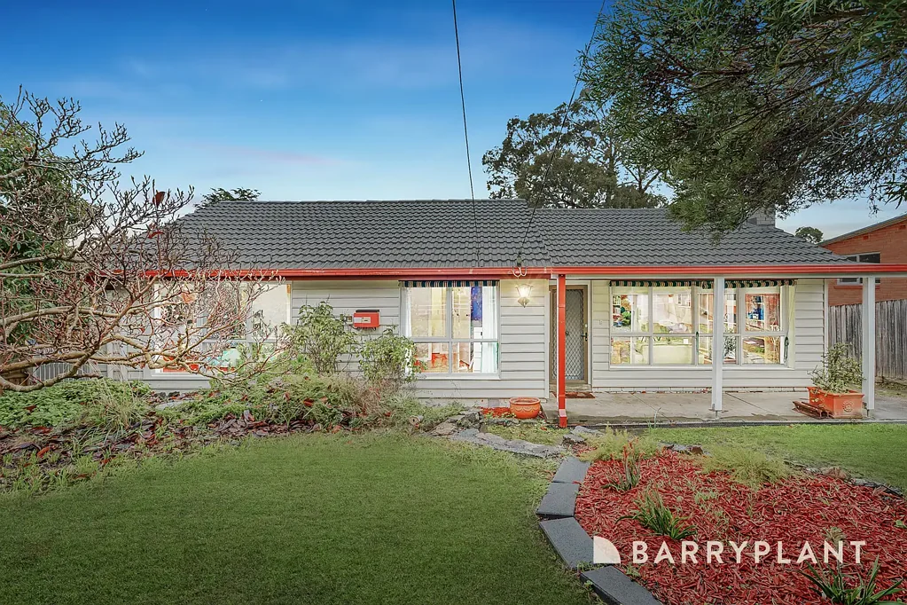 Ferntree Gully 3 Slaapkamer Elevated Views & Effortless Entertaining