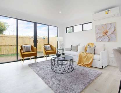 20C Hill Road, Papatoetoe, Manukau City, Auckland, 4房, 3浴, 城市屋