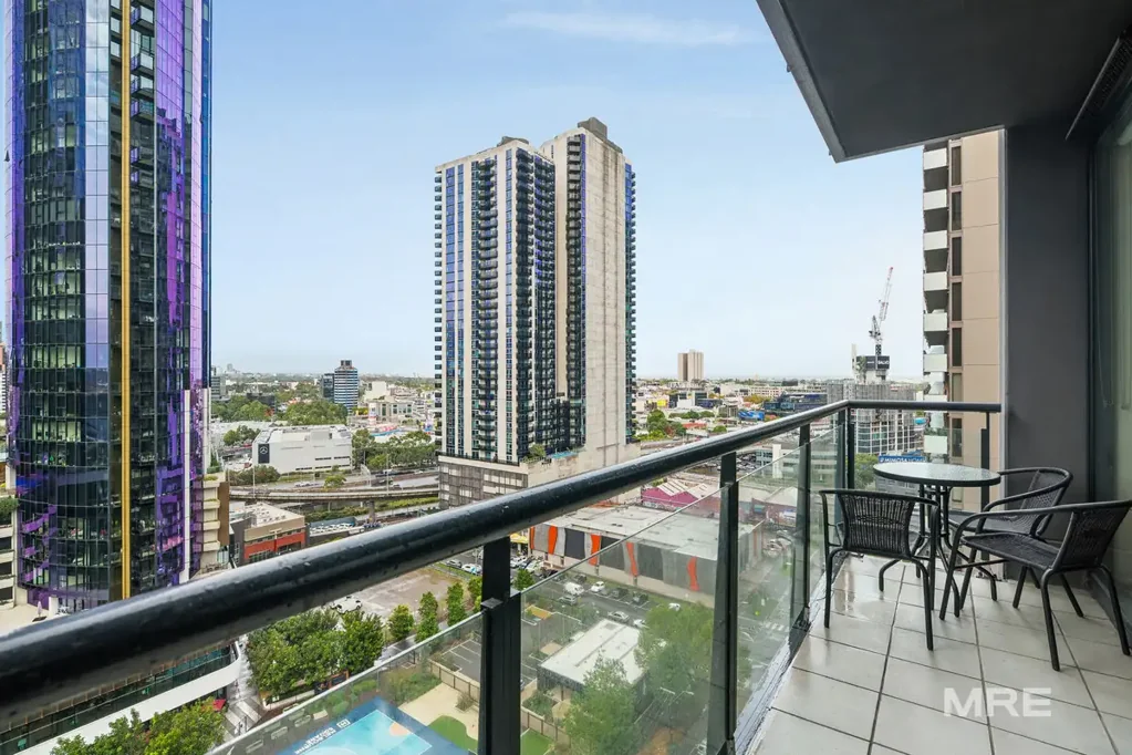 Southbank 3ห้องนอน Rare 3-bedroom opportunity, offered with vacant possession