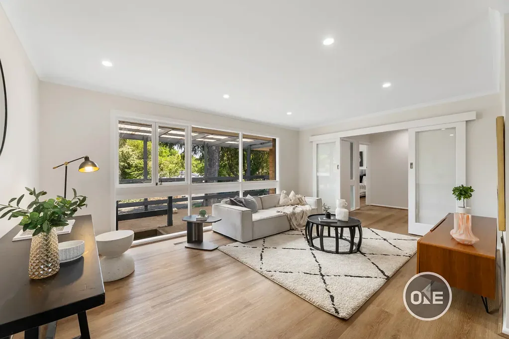 Ringwood 4कमरा Adore this heartwarming charm and serene parkside location