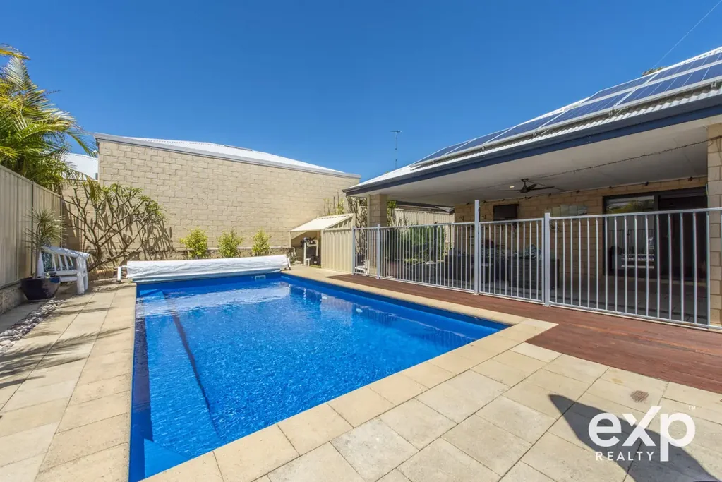 33 Carnaby Drive, Dawesville, WA 6211