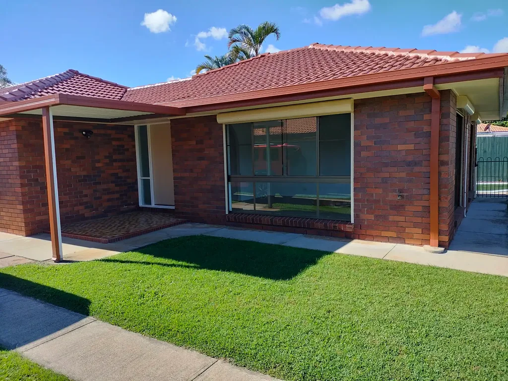 Banksia Beach 4部屋 Rare beachside location - short stroll to stunning ocean and shops