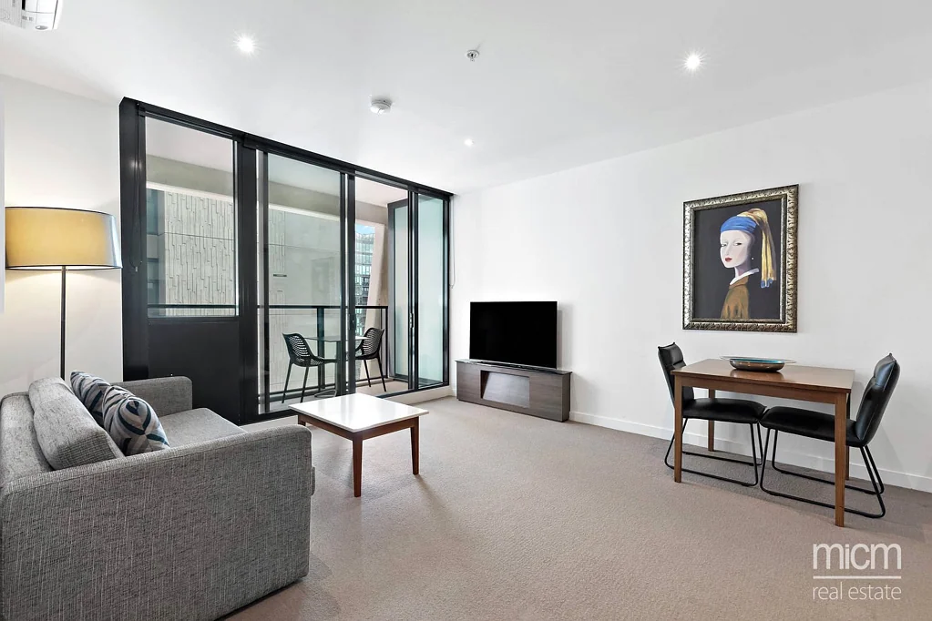 Southbank 1 Bedroom Sky-High Southbank Living with a Ready-Made Lifestyle