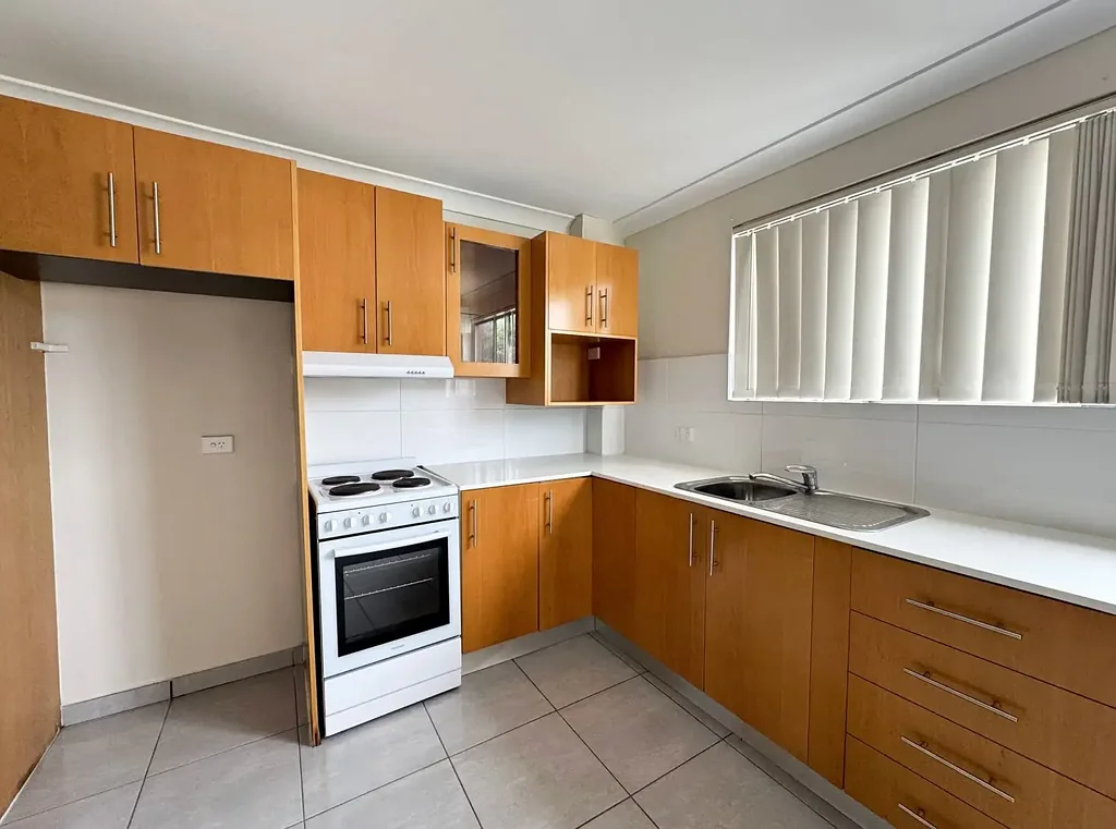 ONE-BEDROOM UNIT