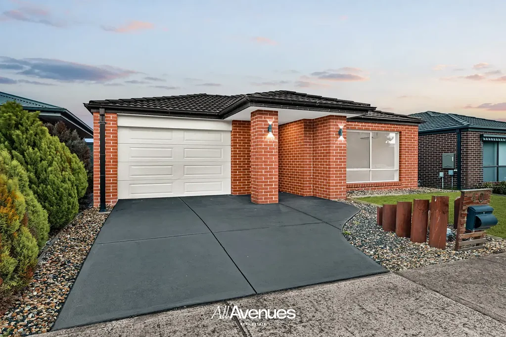 Clyde North 3房  Spacious Backyard, Modern Comfort & Unbeatable Family Convenience