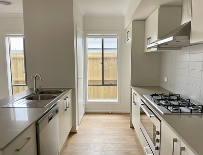 8 Avocet Way, Armstrong Creek, Geelong, 4 Schlafzimmer, 2 Badezimmer, House