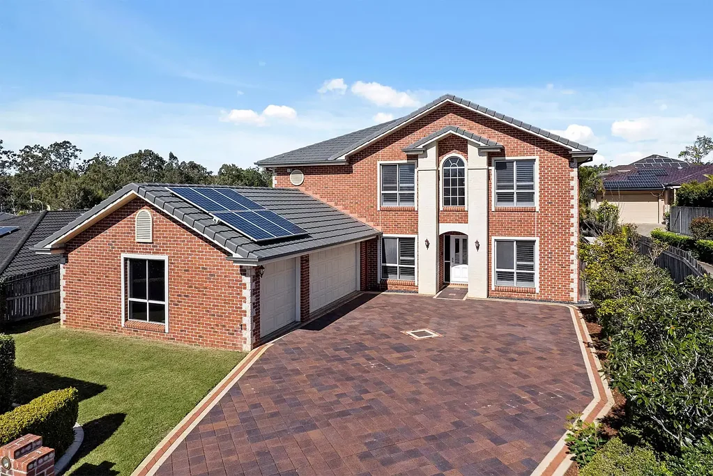 8 Tayla Close, Bridgeman Downs, QLD 4035
