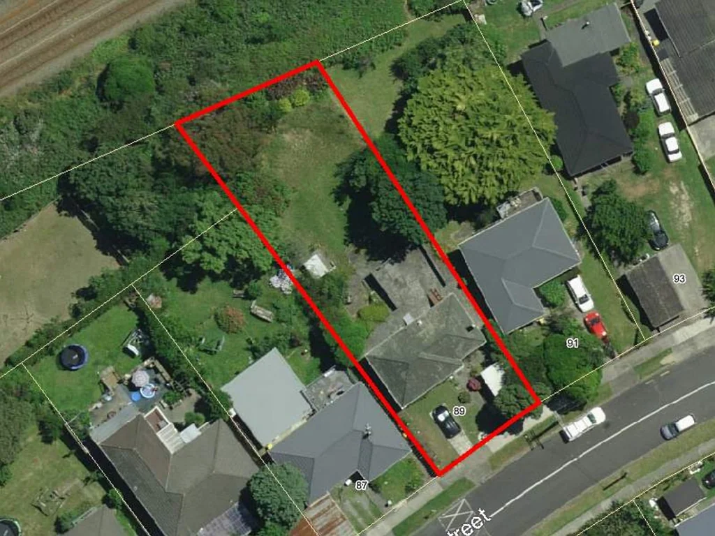 Tawa 3Zimmer Development opportunity