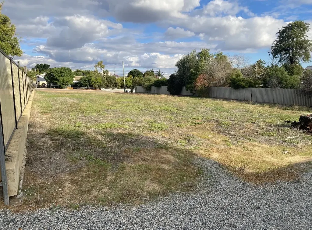 Wongan Hills  Rural Town, Subdividable Land!