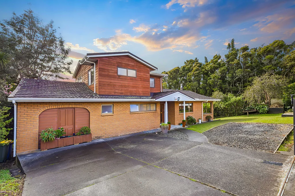 Swanson 4બેડરૂમ A Home to Love Forever. Timeless Character.