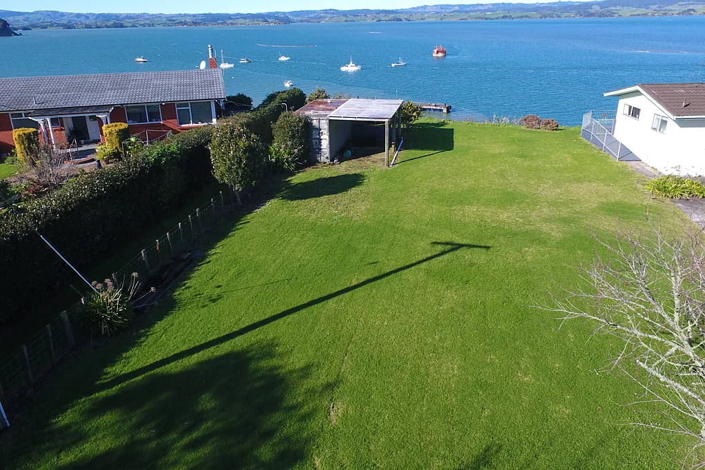 Kawhia Freehold section - Premium Harbour View