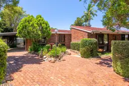 6 Golden Crescent, Southport