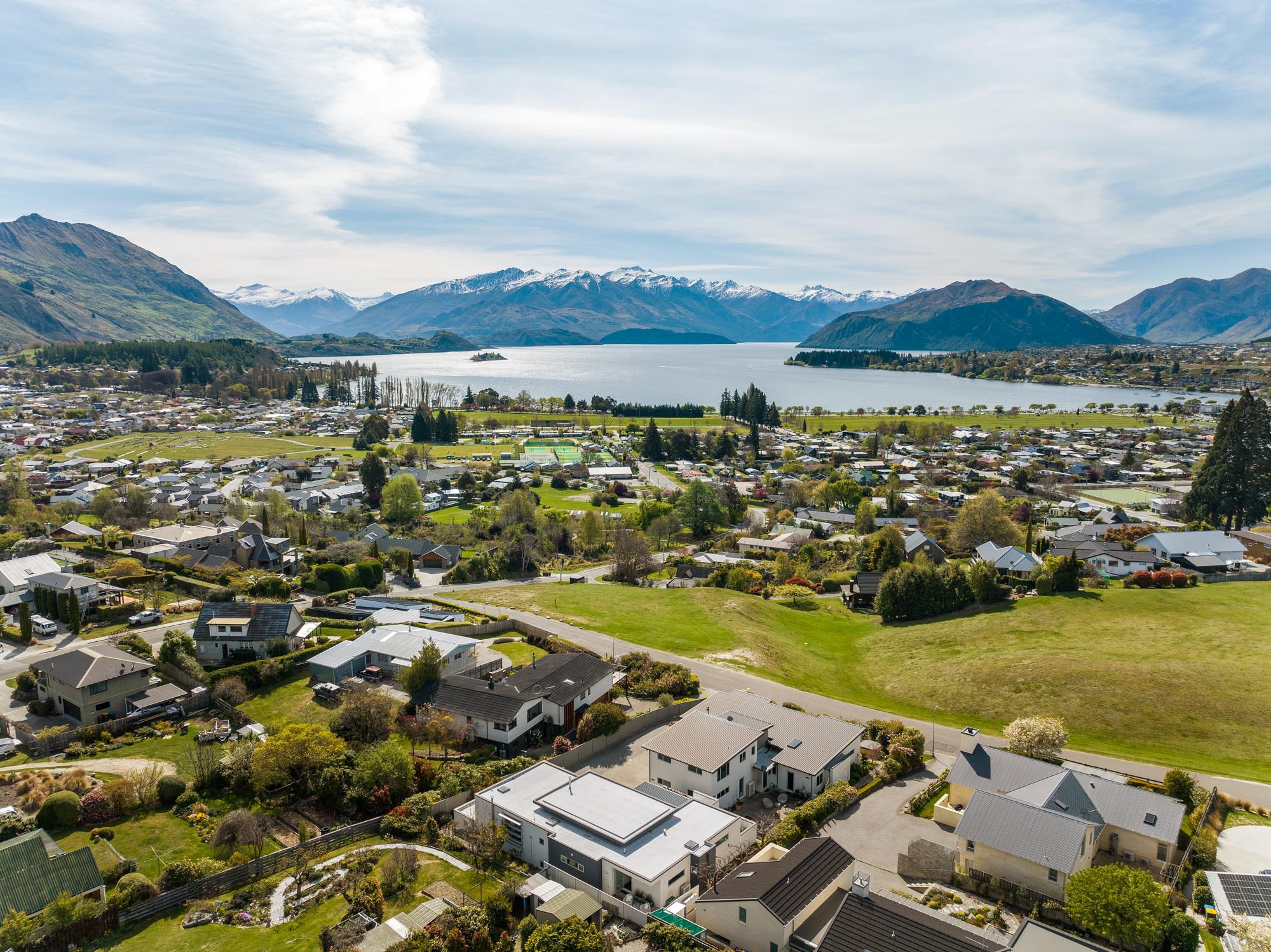 15 Faulks Terrace, Wanaka, Queenstown Lakes, 4 phòng ngủ, 0 phòng tắm, House