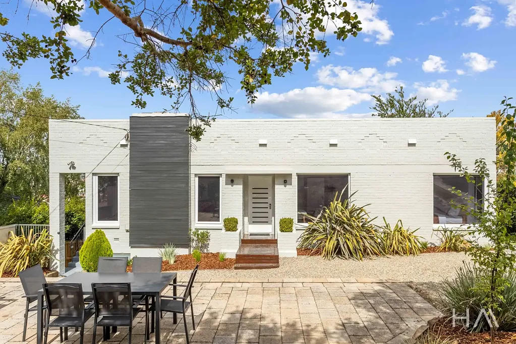 60 Gascoyne Street, Kings Meadows, TAS 7249