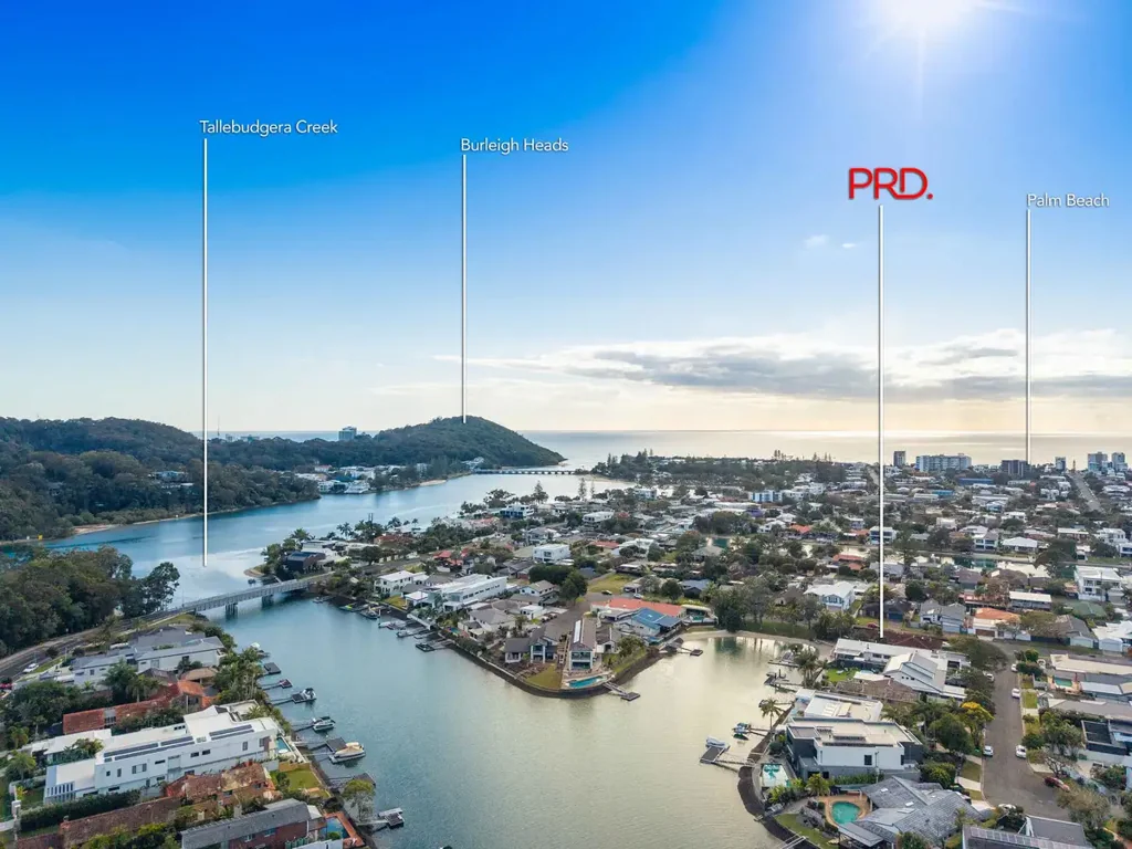 Palm Beach 4 Bedroom Palm Beach Perfection with Tallebudgera Creek Access & DA Approved Plans for Subdivision