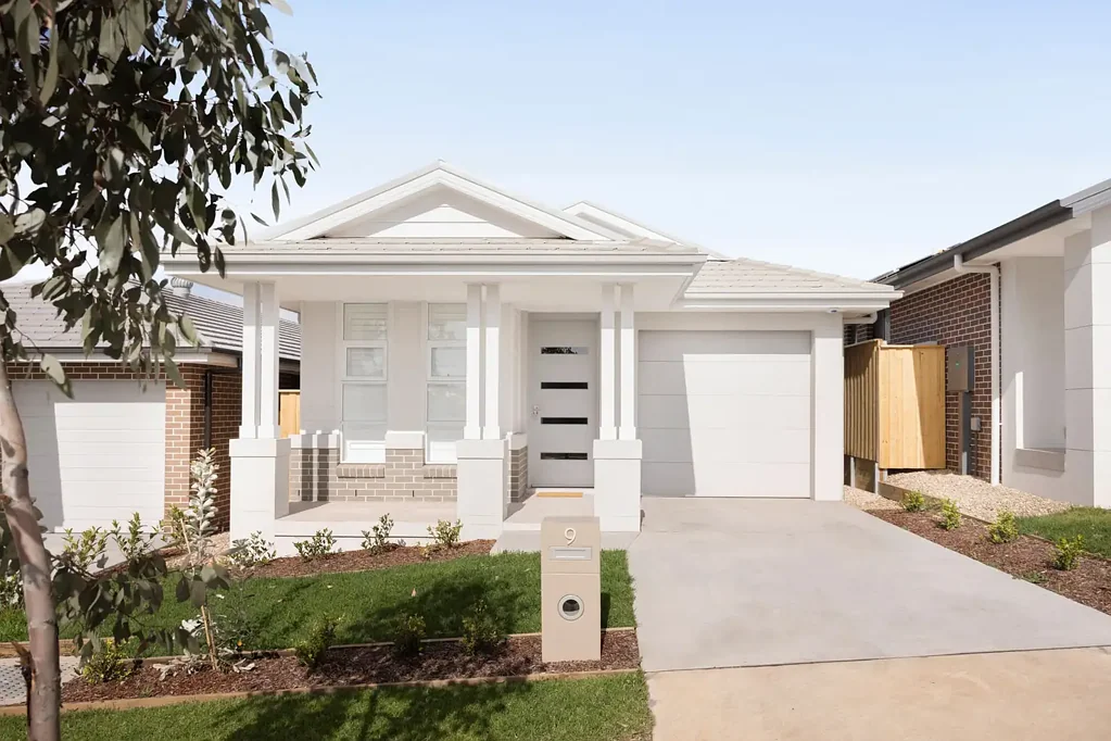 Wilton 4 Bedroom Contemporary, Low-Maintenance Living in the Heart of Panorama
