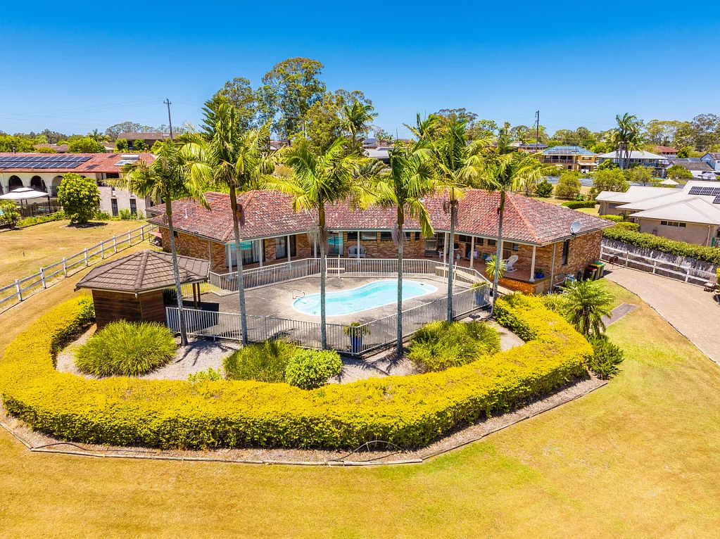 16 Kurrajong Crescent, Taree, NSW 2430