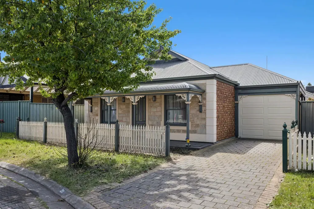 Mawson Lakes 3Phòng ngủ Your Sanctuary in Mawson Lakes Awaits!