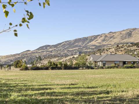 Wanaka 4房  Farm Life, Wanaka Style
