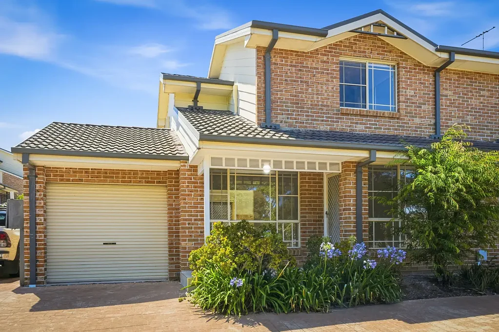 Newly Renovated Town House
