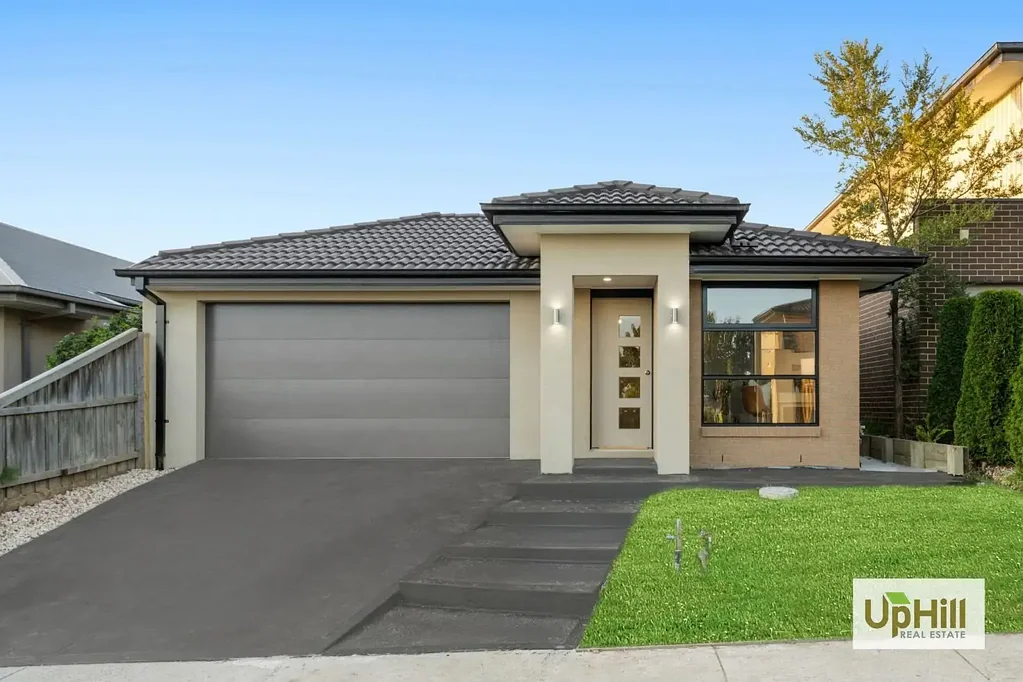 Clyde North 4غرفة نوم Brand New in Ellaroo - Berwick Water Estate