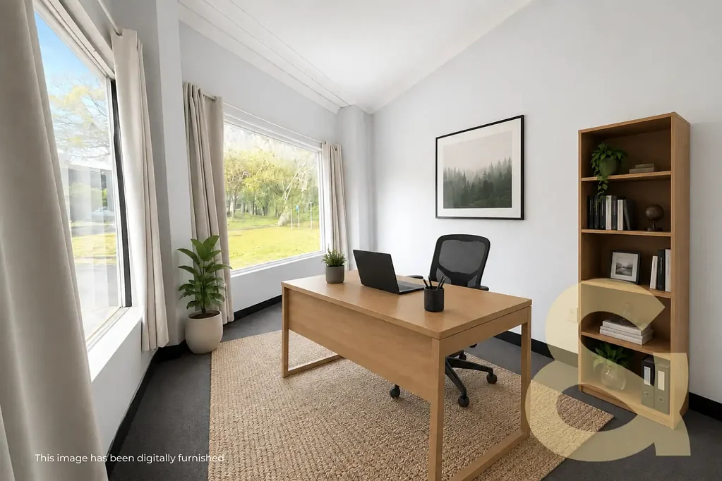 Large Ground Floor 2 Bedroom Apartment