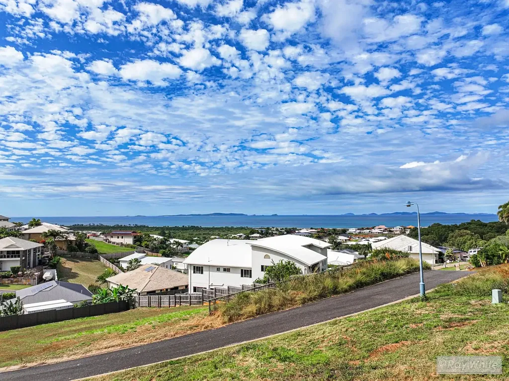 Pacific Heights **Amazing Ocean Views on a ¼ Acre in Pacific Heights**