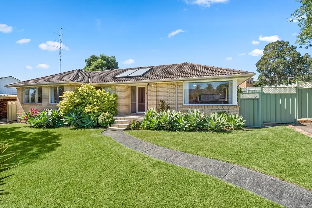 27 Exmouth Road, Kanahooka, NSW 2530