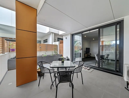 19/1044-1046 Mount Alexander Road, Essendon, North Melbourne, 2 침실, 1 욕실, Apartment
