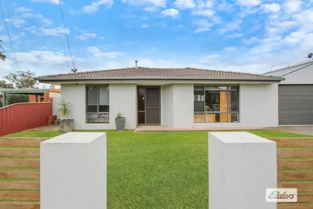 3-Bedroom Retreat With Extra Storage