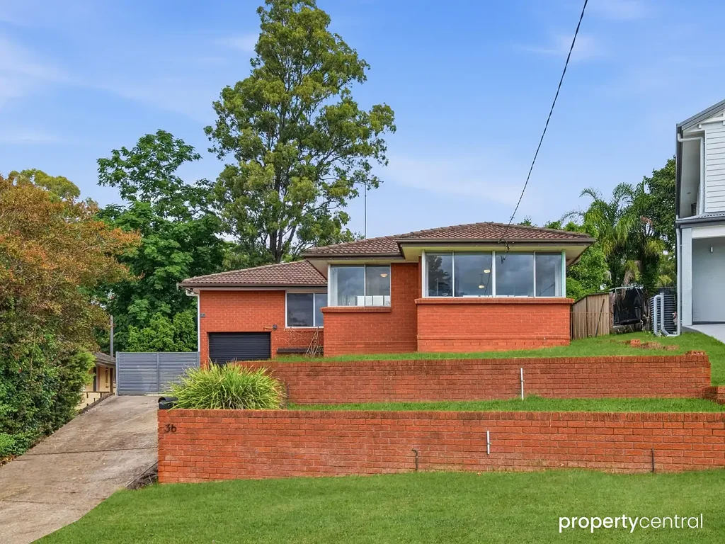 Leonay 6房 黄金地段 613㎡阔地 6卧奢居 步行生活圈 河畔高尔夫 视野开阔 Large 6 bedroom family home