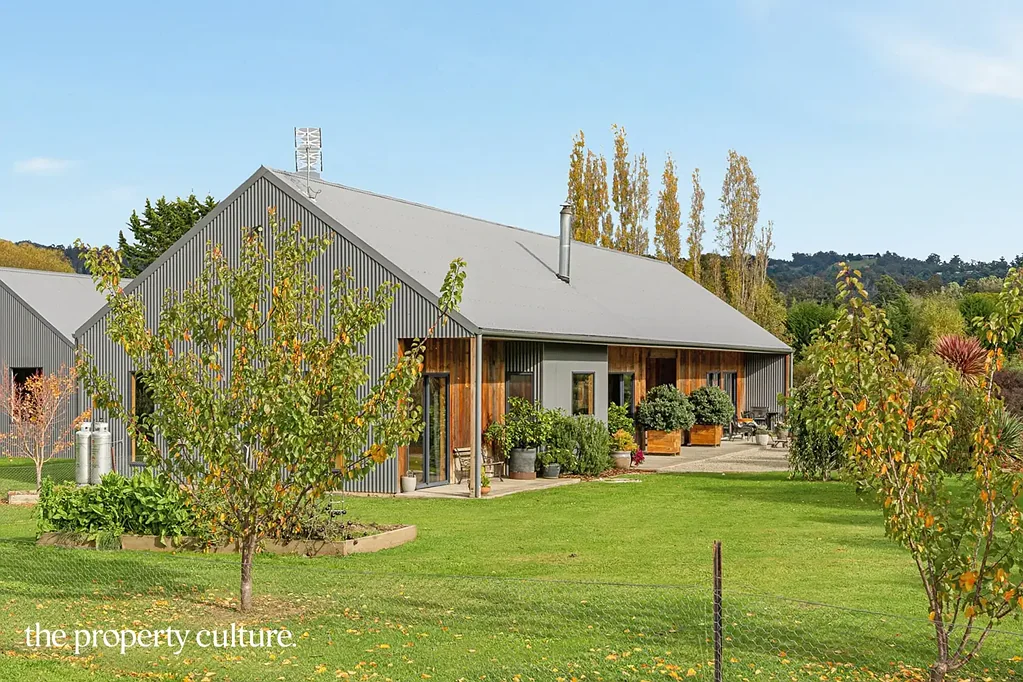 Cygnet 2房  Solar-Passive Living with a Self-Contained Studio: Dual Income or Multi-Gen Potential