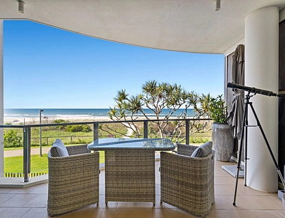202/239 Golden Four Drive, Bilinga, Gold Coast, 3房, 2浴, Unit