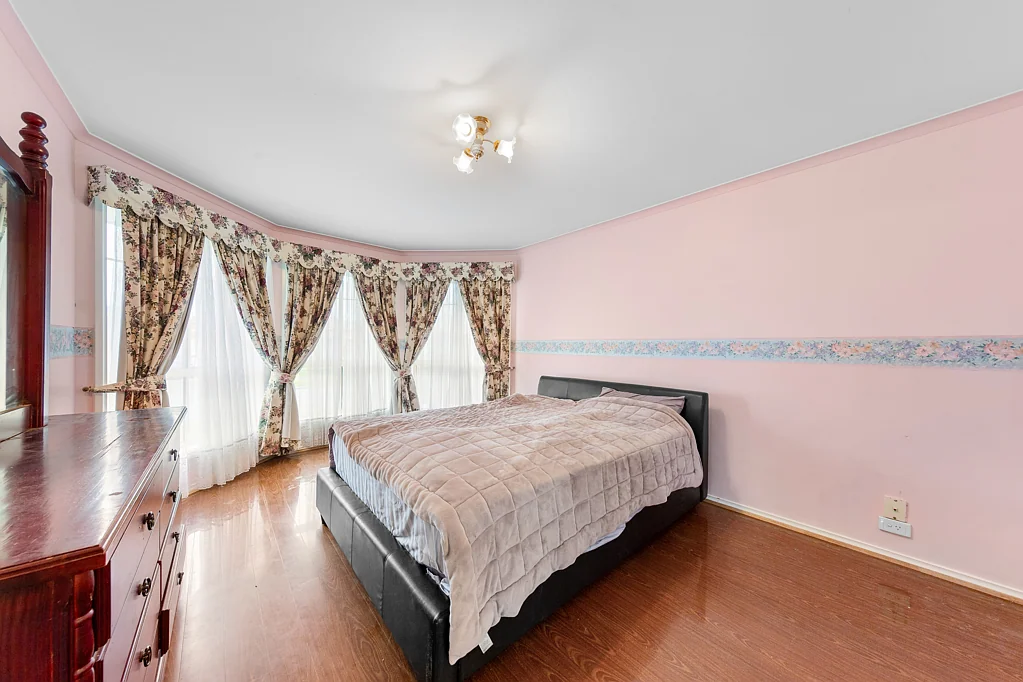 23 Drystone Crescent, Cairnlea, VIC 3023