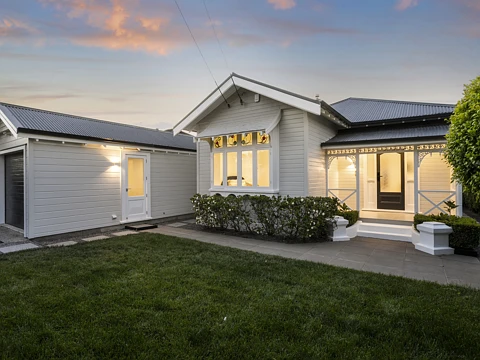 8 Ngapawa Street, Sandringham, Auckland City