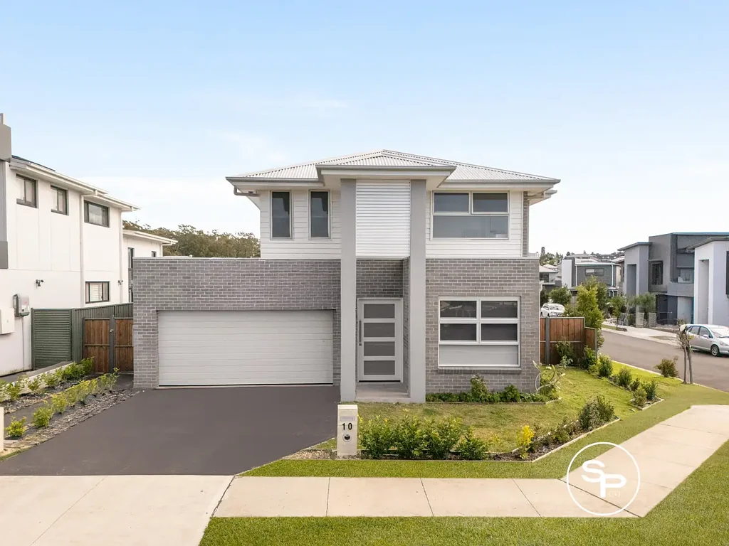 10 Ledwell Way, Oran Park, NSW 2570