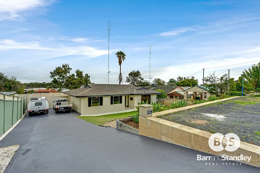 Eaton 3房  Stylish Renovated Home with Incredible Outdoor Patio