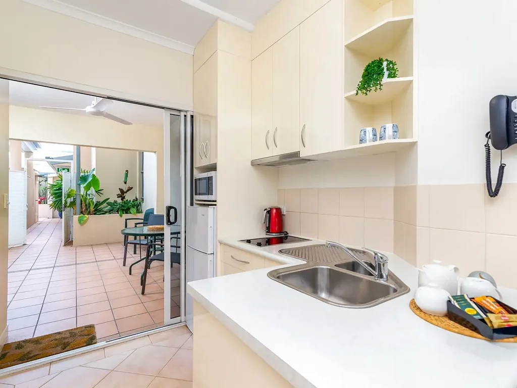 8/16 Macrossan Street, Port Douglas, QLD 4877