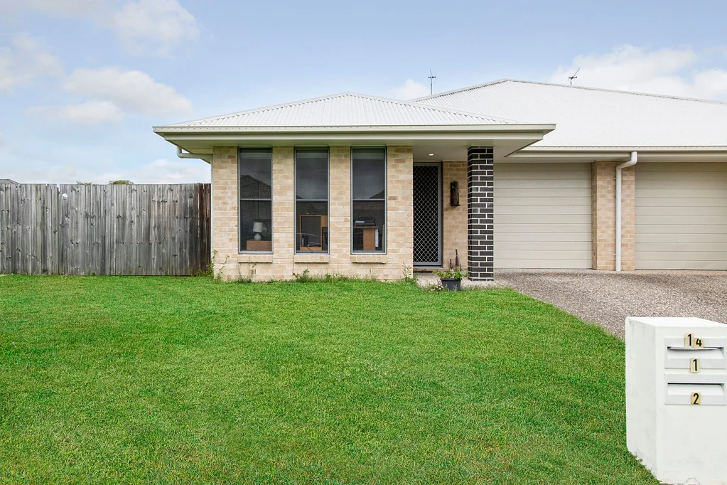1&2/14 Custodian Crescent, Ormeau, QLD 4208