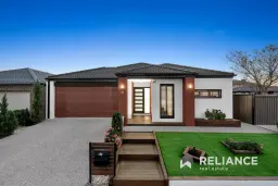 13 Mercedes Drive, Tarneit