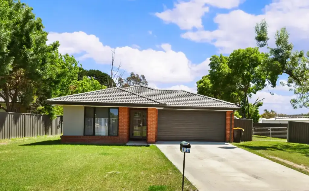 Mansfield 4 Bedroom Move-In Ready - Beauty with Endless Potential