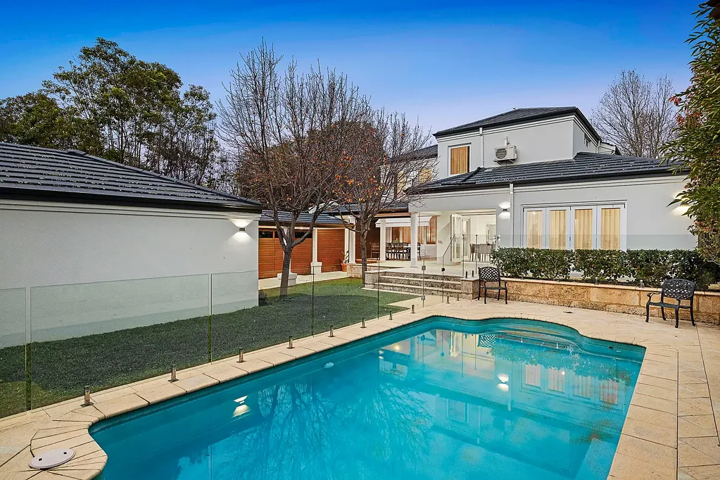 31 Goldsworthy Road, Claremont, WA 6010