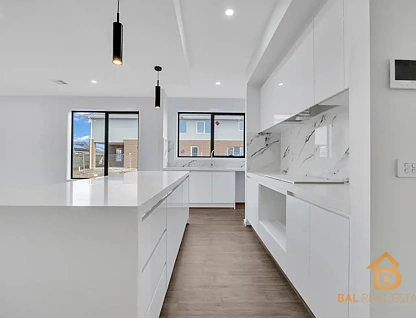 11 Cone Way, Weir Views, North West Melbourne, 4房, 2浴, House