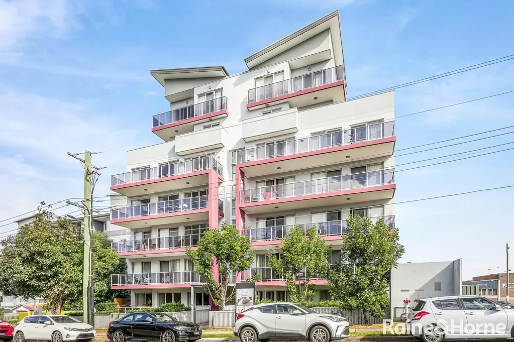 Conveniently Located Three Bedroom Apartment